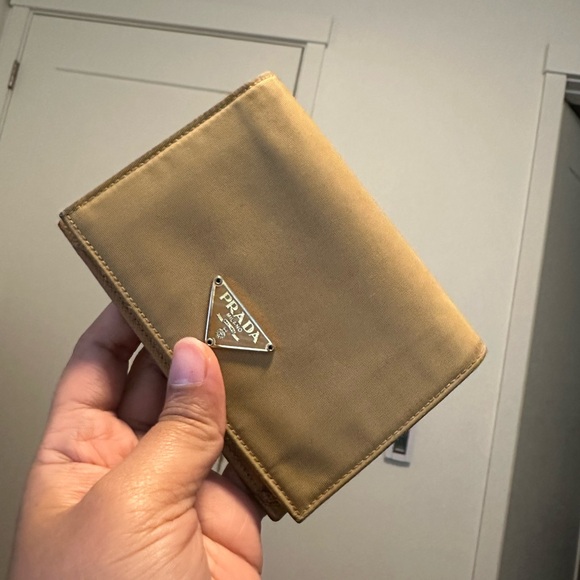 GUC Prada Bifold Wallet in Dust Bag - Picture 10 of 14